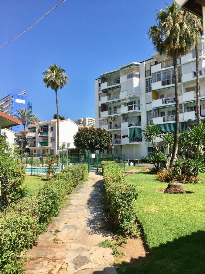 Holiday Studio By Meatina Torremolinos Exterior foto